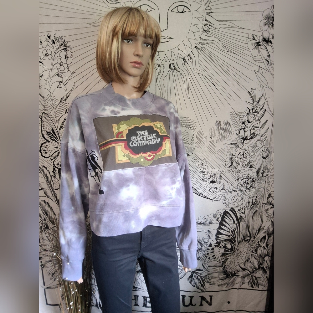 EUC Calvin Klein Tie-Dye Purple Sweatshirt 'The Electric Company XL